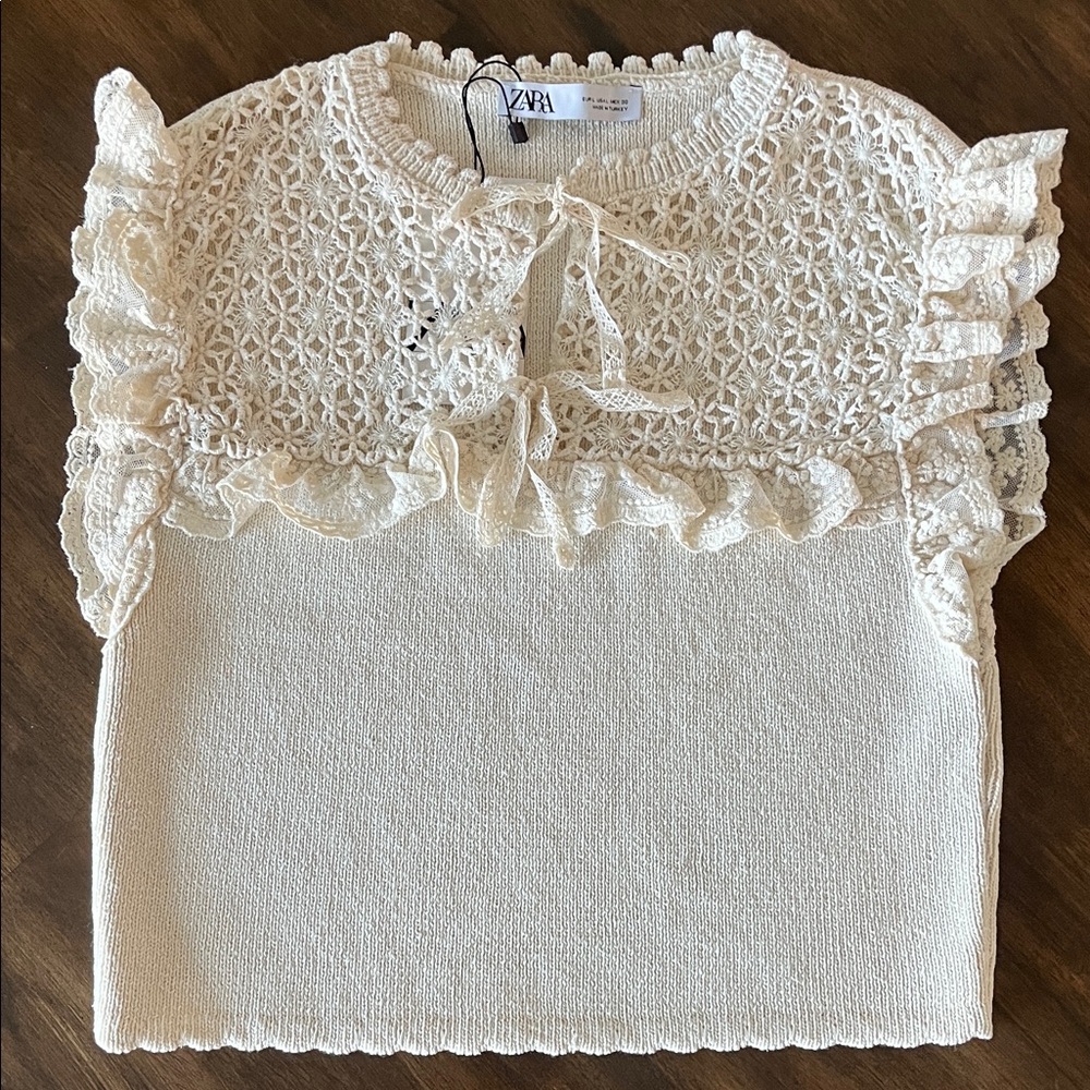 Zara Sleeveless Cream Lace Ruffle Top - Picture 4 of 9
